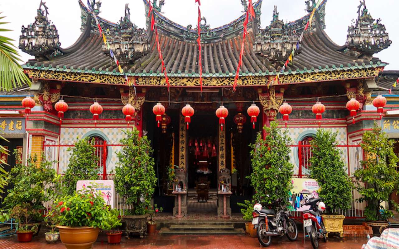 chùa Kiến An Cung